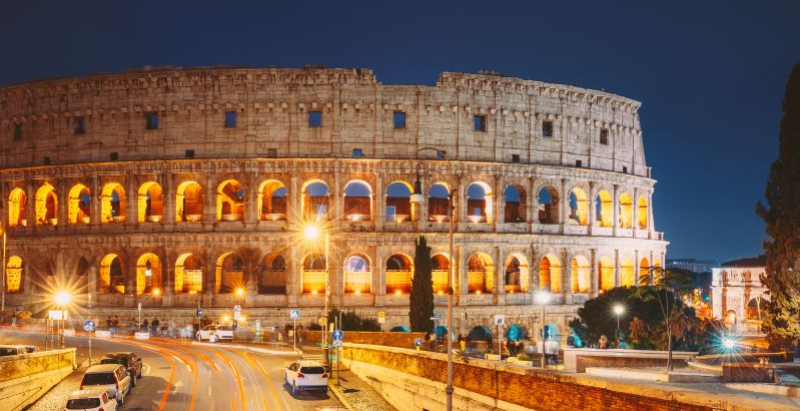 700 hotel a Roma spediscono con LHost