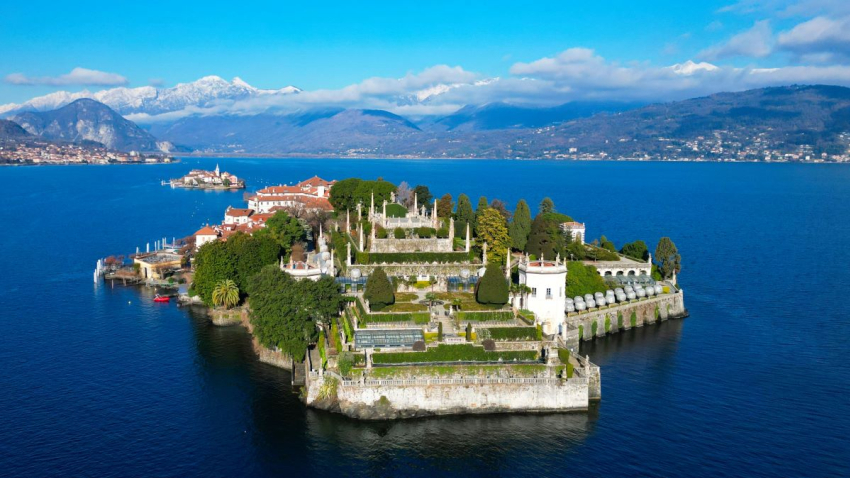 LHost y el Lago Maggiore.
