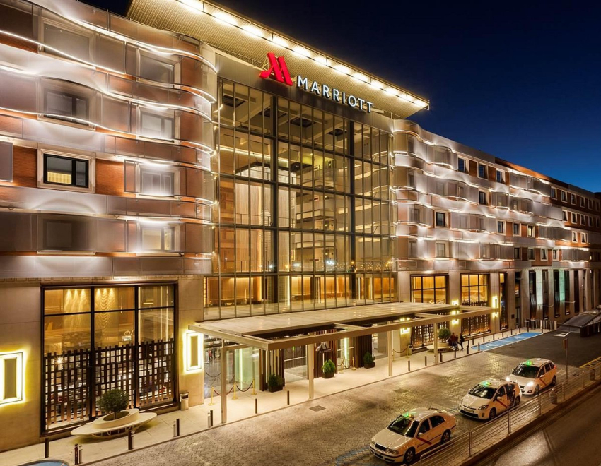 Madrid Marriott Auditorium Hotel & Conference Center envía 20 artículos olvidados al mes con LHost